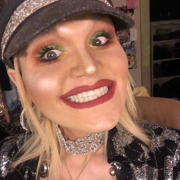 Meet your posher - Picture 6 of 8